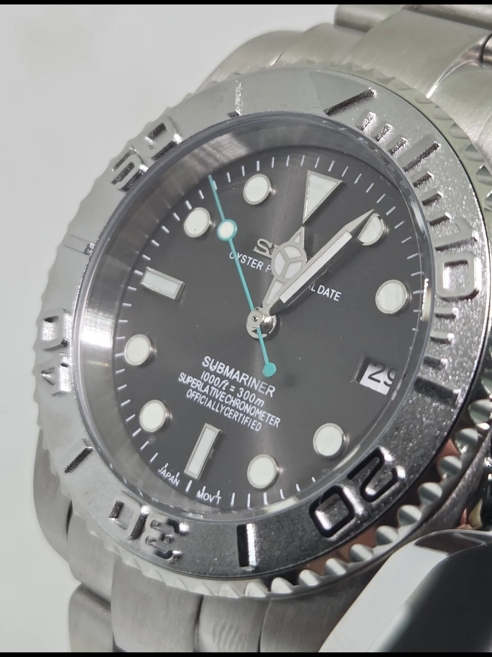 Custom 40mm Automatic Seiko Mod Watch NH35 Gray Submariner